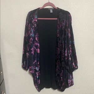 Chelsea & Theodore Black and Purple Floral Cardigan